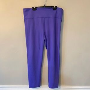 Zyia Ascend Purple High Rise Capri Crop Leggings